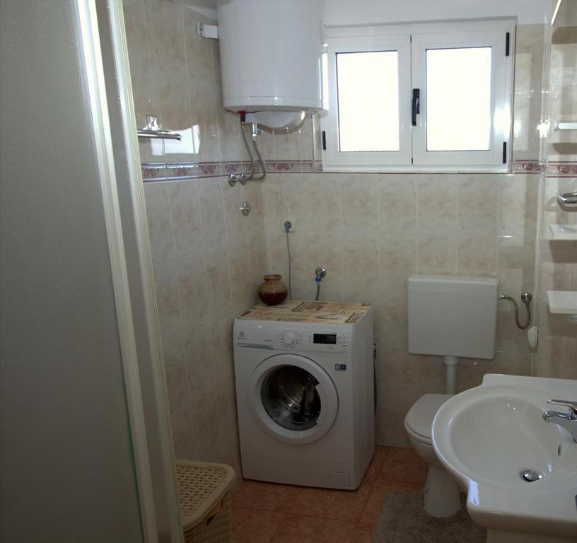 Apartmani Neda Kali Luaran gambar